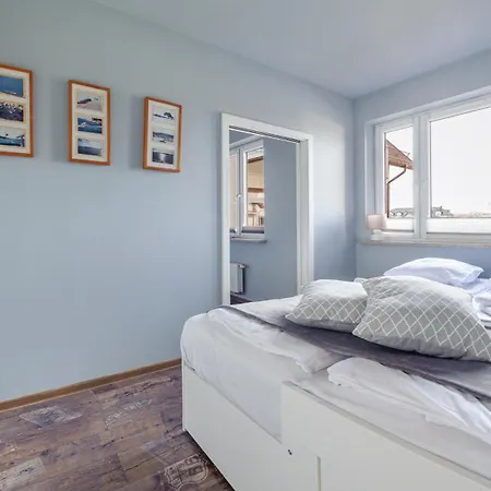 Apartment Sun & Snow Lisi Jar - Sezonowy Basen, Blisko Plazy, Sauna *
