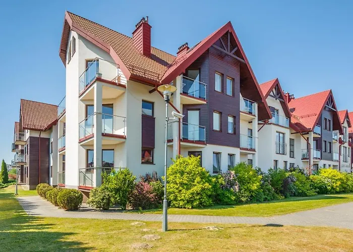 Lisi Jar, Sun & Snow